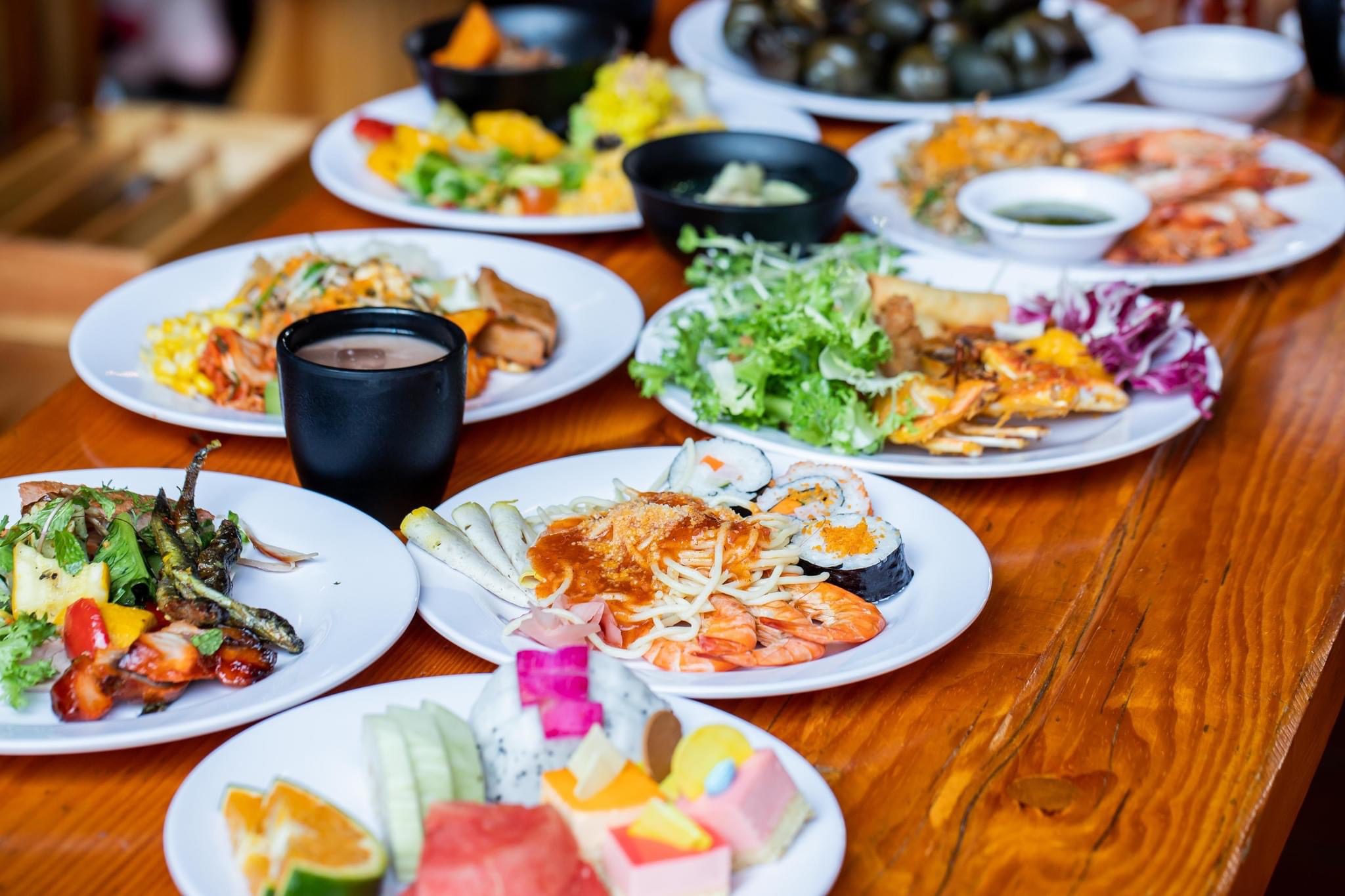 Vé Bà Nà Hill – Giá vé cáp treo và ăn buffet checkin cầu vàng - Flane