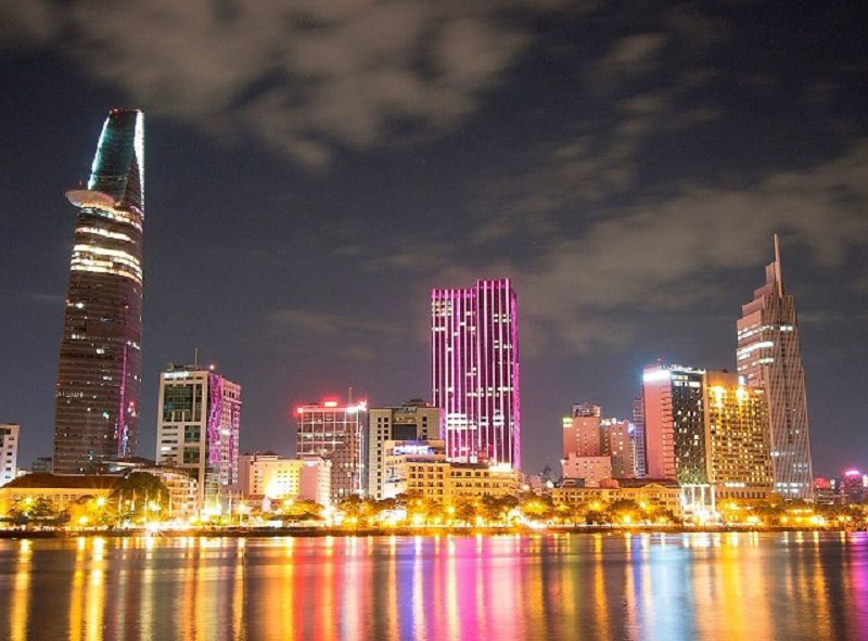 Thành phố Sài Gòn về đêm (Ảnh sưu tầm)