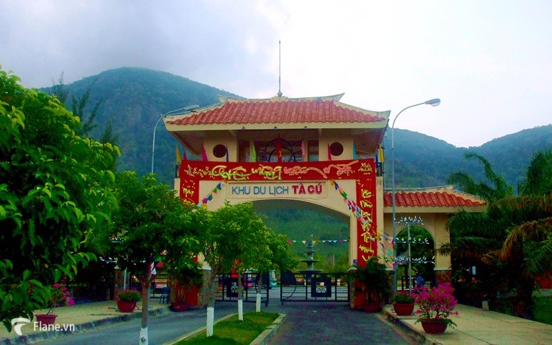 Khu du lịch núi Tà Cú - điểm hẹn du lịch mới nổi tại Bình Thuận