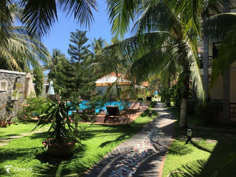 Khách sạn resort ở khu du lịch Gành Mũi Né
