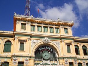 Bưu điện Trung tâm Sài Gòn lưu giữ những dấu ấn lịch sử Sài Thành